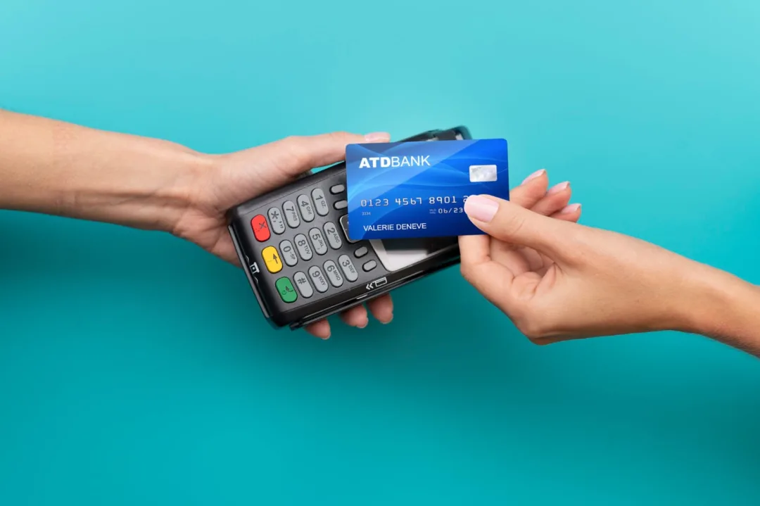 Someone using the Chase Freedom Unlimited.