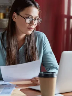 Woman learning How to find a checking account.