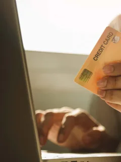 A person trying to do a Card Lock.