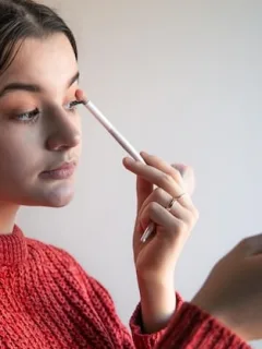 7 Makeup Mistakes That Are Aging You (and How to Fix Them) in the US - Cover Image