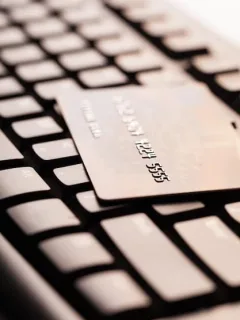 Maximize Savings: 0% APR Credit Cards for the First 12 Months - Cover Image