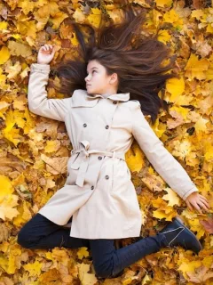 Mastering Layering: 6 Outfit Ideas for Transitional Weather - Cover Image