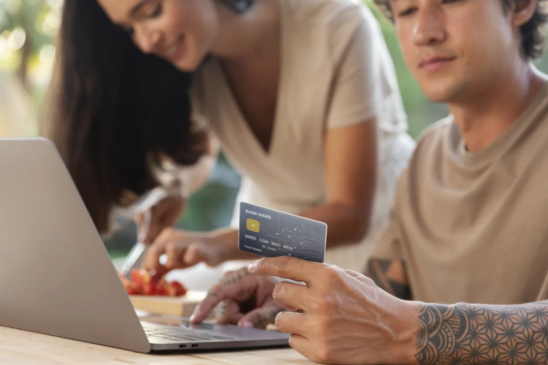 Key Features of Secure Credit Cards