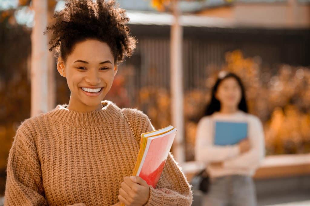 How to Pay for College: Check Out 7 Tips That Can Help