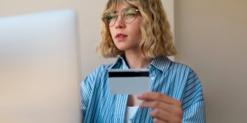 Woman analyzing what is the credit cycle