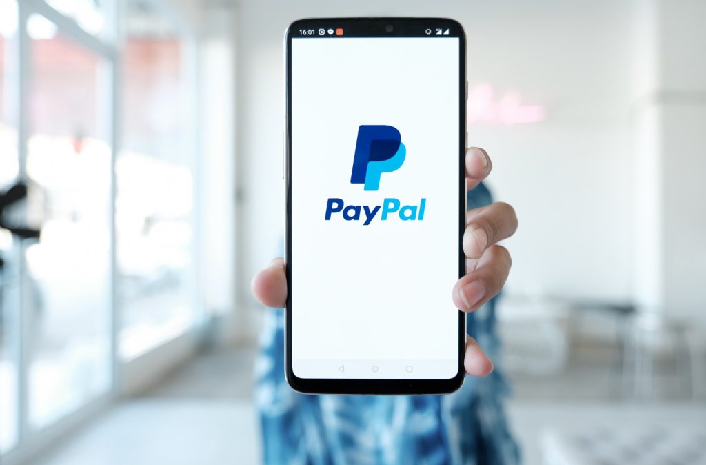 paypal system and its advantages of use